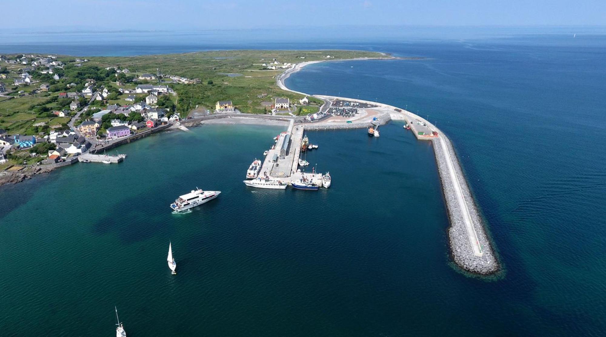 Aran Islands Camping & Glamping Hotel Kilronan  Exterior photo