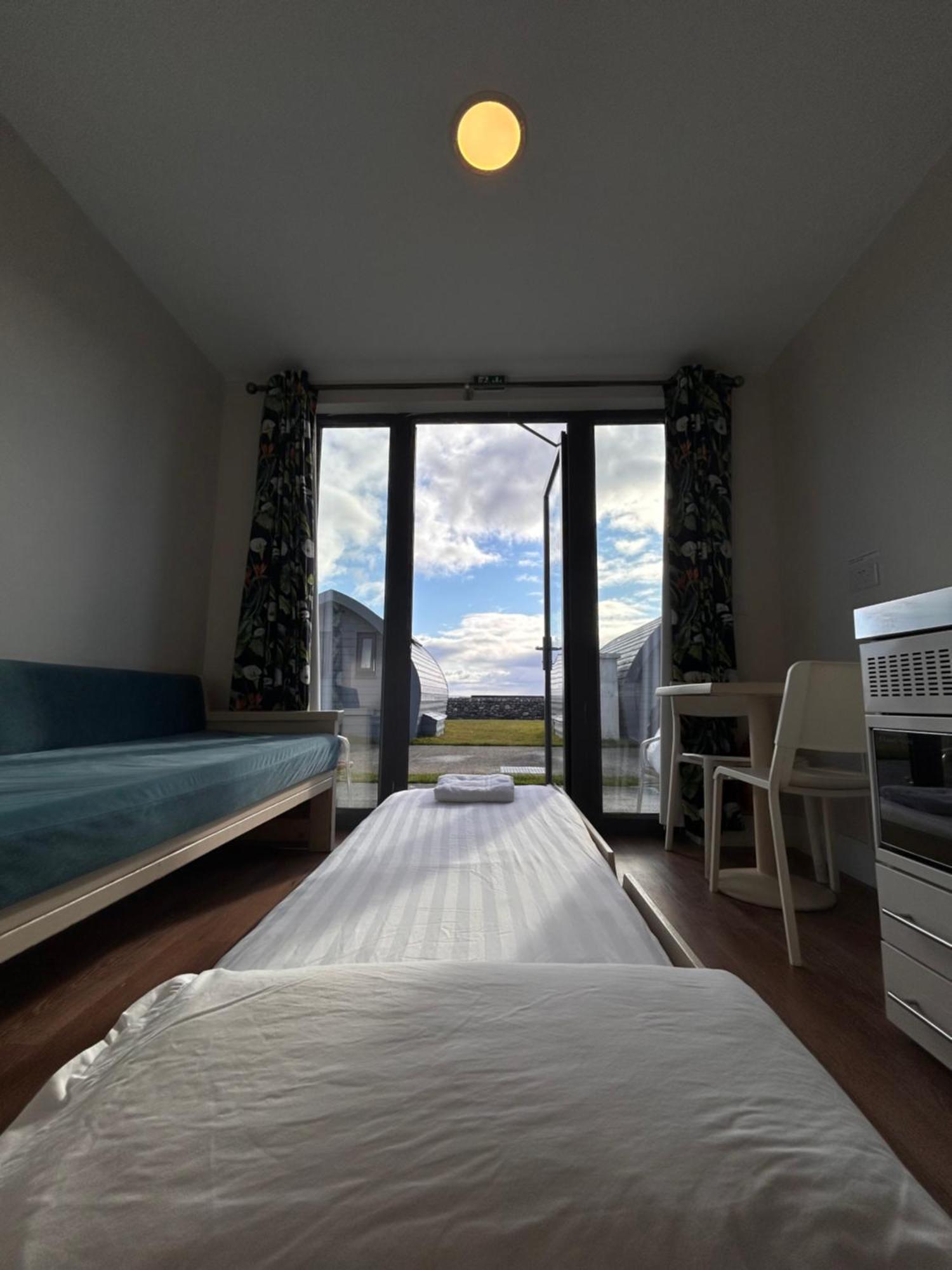 Aran Islands Camping & Glamping Hotel Kilronan  Exterior photo