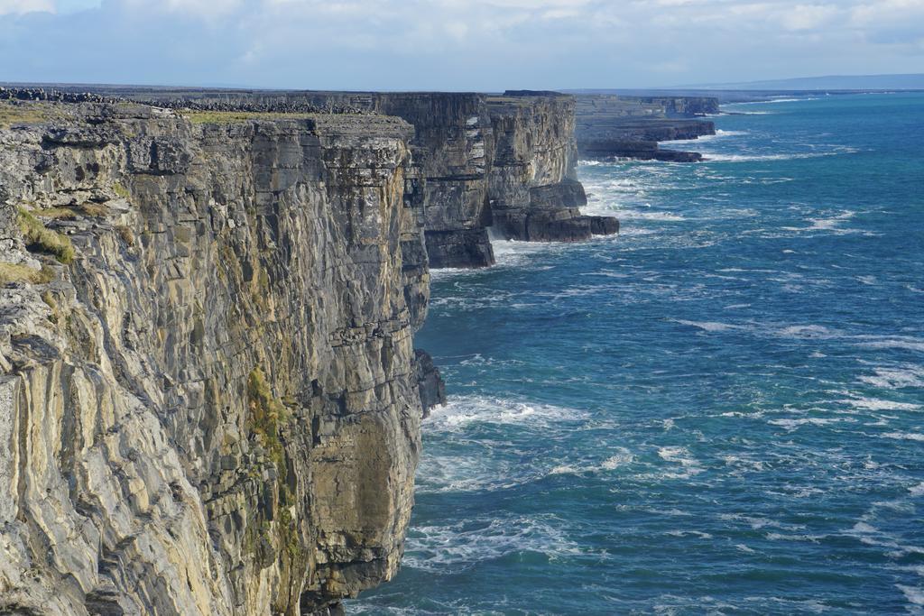 Aran Islands Camping & Glamping Hotel Kilronan  Exterior photo